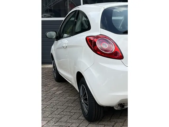 Ford Ka 1.2 Limited |STOELVERWARMING 2013 Benzine 7