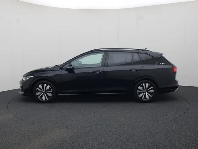 Volkswagen Golf 1.5eTSI/150PK Goal DSG 2024 Benzine 34