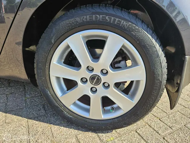 Kia Venga 1.6 CVVT World Cup Edition 2014 Benzine 27