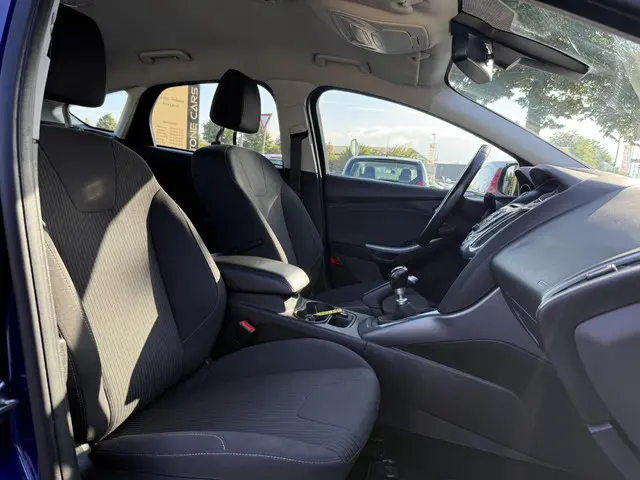 Ford Focus 1.0 EcoBoost Edition Plus 2014 Benzine 8