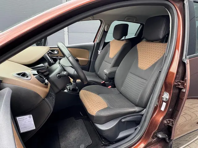 Renault Clio 0.9 TCe Dynamique / Nap / Pdc 2014 Benzine 6
