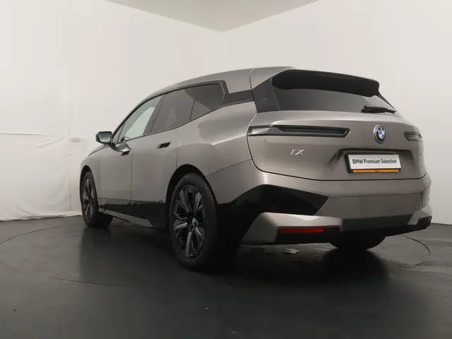 BMW iX xDrive40 2026 Elektrisch 11