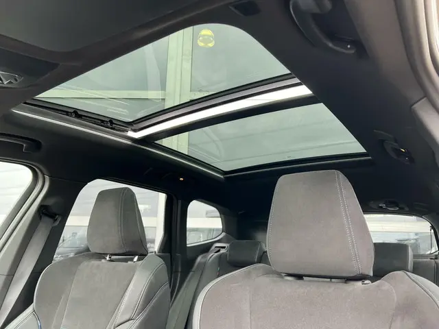 BMW X1 sDrive18i|M-Sport|PANO|HEAD-UP|LED|18"| 2023 Benzine 9