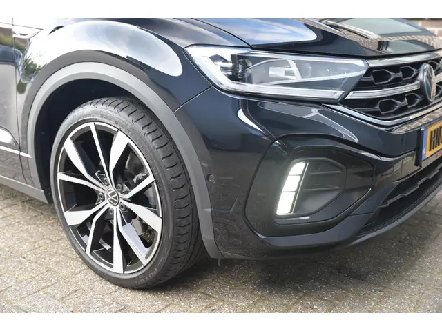 Volkswagen T-Roc Cabrio 1.5 TSI R-Line 2022 Benzine 32
