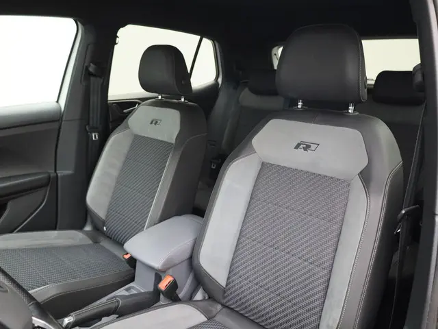 Volkswagen T-Cross 1.0TSI/110PK R Line DSG 2021 Benzine 5