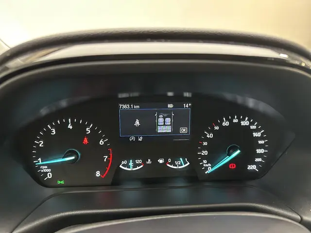 Ford Fiesta 1.0 EcoBoost Hybrid Titanium 2023 Benzine 25