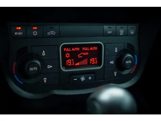 Alfa Romeo MiTo 1.4 T Quadrifoglio Verde 2014 Benzine 18