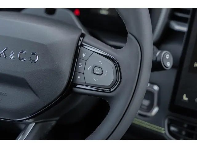 Lynk & Co 01 1.5 Core 2026 Hybride Benzine 10