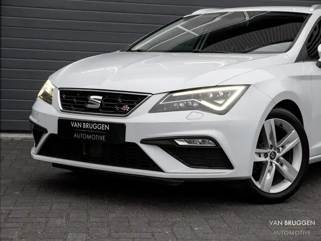 SEAT Leon ST 1.5 TSI FR 2019 Benzine 33