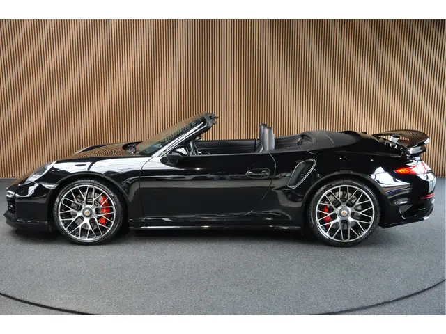 Porsche 911 Cabrio 3.8 T 2014 Benzine 2