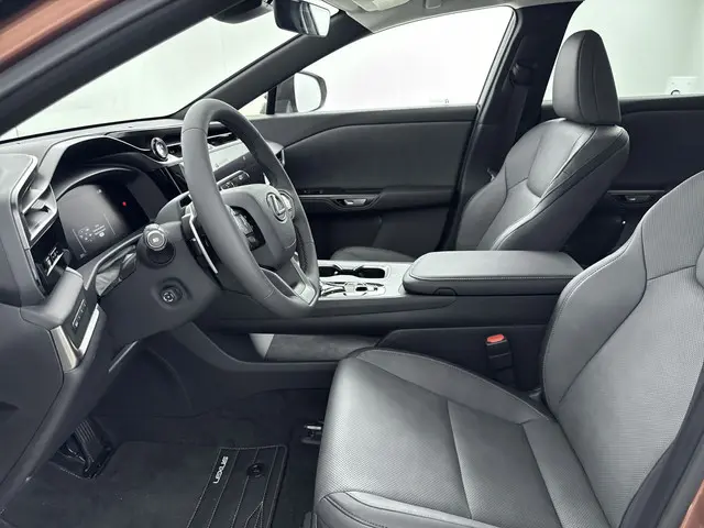 Lexus RZ 450e Luxury Line 71 kWh 2025 Elektrisch 14
