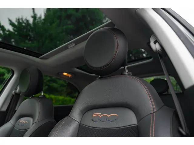 Fiat 500X Cross 1.4 Turbo MultiAir S-Design 2018 Benzine 6