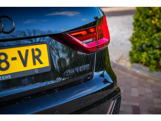 Audi A1 Sportback 40 TFSI S Line Pro Line 2019 Benzine 33