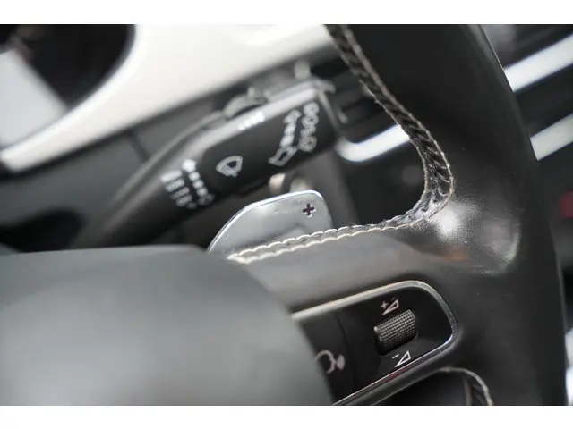 Audi A4 Avant 3.0 TFSI S4 quattro Pro Line 2013 Benzine 25