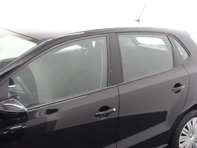 Volkswagen Polo 1.4 TDI Highline- 2014 Diesel 24