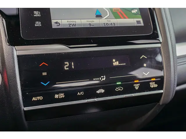 Honda Jazz 1.3i VTEC ELEGANCE 2019 Benzine 18