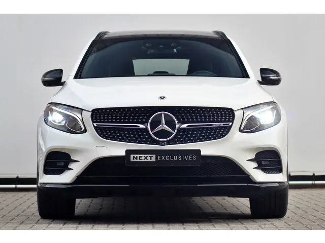 Mercedes-Benz GLC AMG 43 4MATIC 2017 Benzine 4