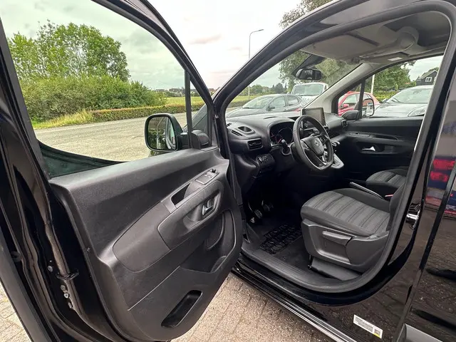 Opel Combo Life 1.2 Turbo L2H1 Edition 7p. 2020 Benzine 14