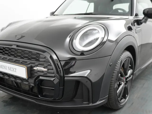 MINI Cooper Cabrio 3-deurs 2022 Benzine 28