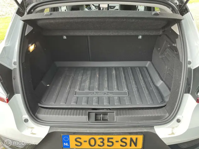 Mitsubishi ASX 1.6 PHEV AT Instyle 2023 Hybride Benzine 5