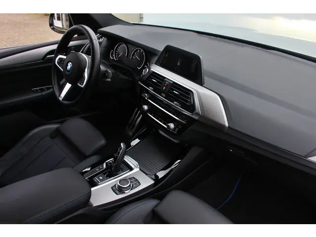 BMW X3 xDrive20i 2019 Benzine 15