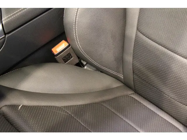 Mercedes-Benz GLC Coupé 300 4MATIC Premium 2019 Benzine 11