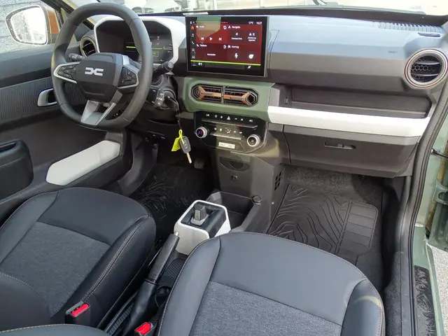 Dacia Spring Extreme 100 24.3 kWh 2026 Elektrisch 15