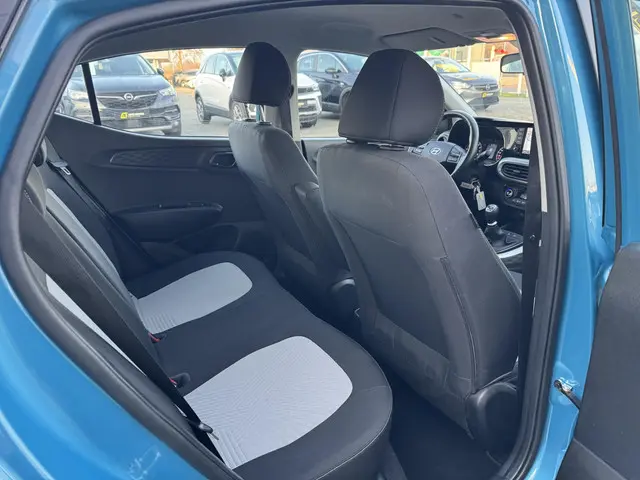 Hyundai i10 1.0 Premium 2022 Benzine 10