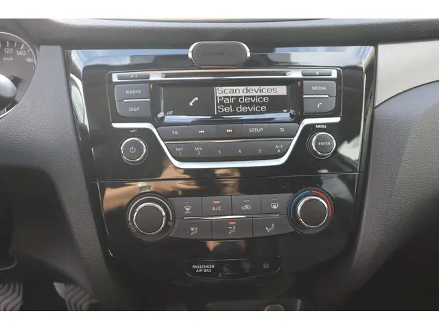 Nissan QASHQAI 1.2 VISIA SAFETY-PACK 2017 Benzine 18