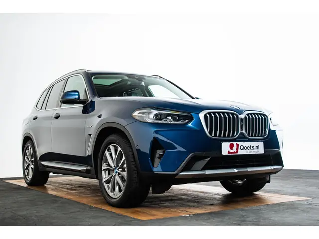 BMW X3 xDrive30e 2022 Hybride Benzine 30