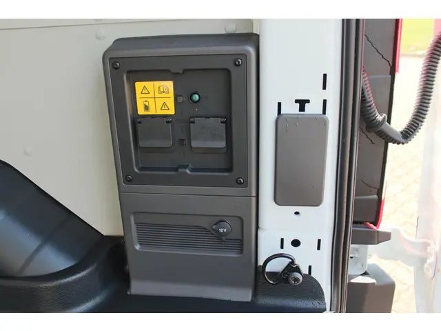 Ford E-Transit 350 L2H2 Trend 68 kWh 2023 Elektrisch 20