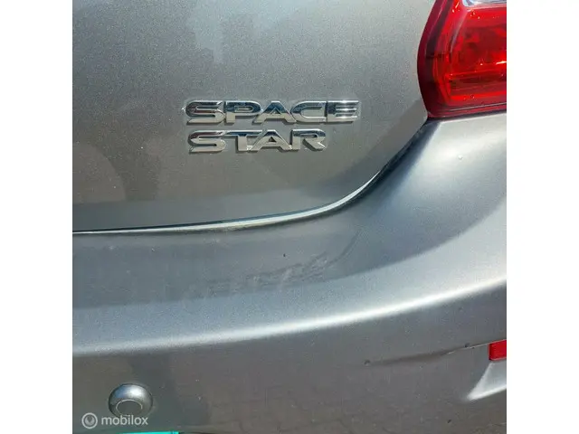Mitsubishi Space Star 1.0 Cool+ 2016 Benzine 17