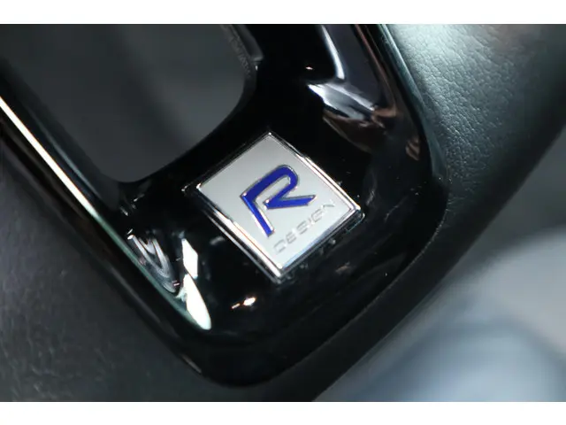 Volvo S60 2.0 T4 R-Design 2020 Benzine 15
