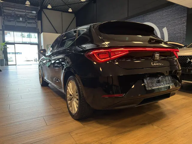 SEAT Leon 1.4 TSI eHybrid PHEV FR 2021 Hybride Benzine 3