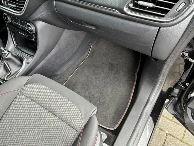 Ford Puma HELAAS VERKOCHT!!! 2020 Benzine 32