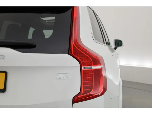 Volvo XC90 T8 Recharge Plus Bright 2024 Hybride Benzine 32