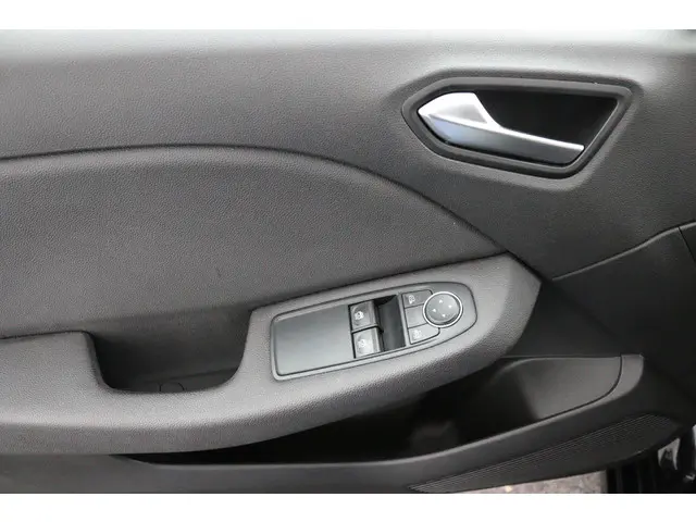 Renault Clio 1.0 TCe Zen 2020 Benzine 29