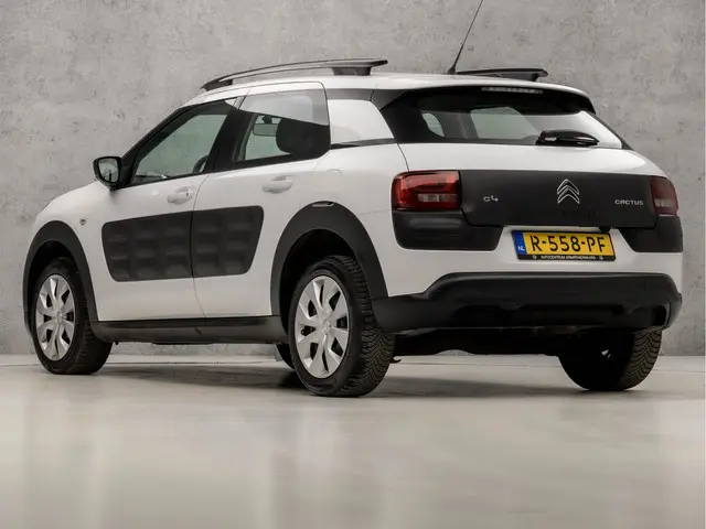 Citroën C4 Cactus 1.2 PureTech Shine Sport 2016 Benzine 3