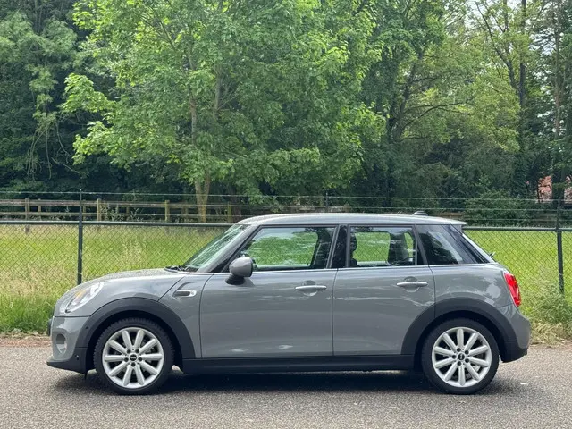 MINI Cooper Mini 1.5 D Pepper /Diesel/Navi/ 2017 Diesel 6