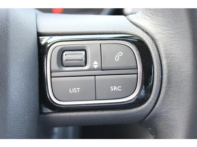 Citroën C3 1.2 PT AUTOMAAT 110 SHINE 2021 Benzine 24