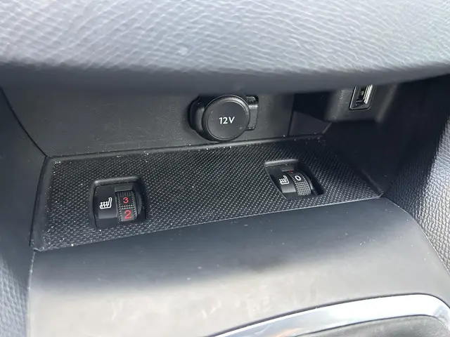 Peugeot 308 SW 1.2 Turbo 130 PK GT 2020 Benzine 41