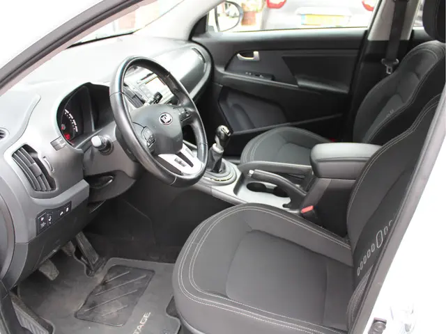 Kia Sportage 1.6 GDI ComfortLine 2013 Benzine 11