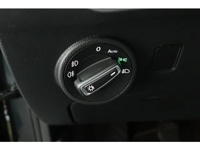 SEAT Ateca 1.0 TSI Style Business Intense 2021 Benzine 33