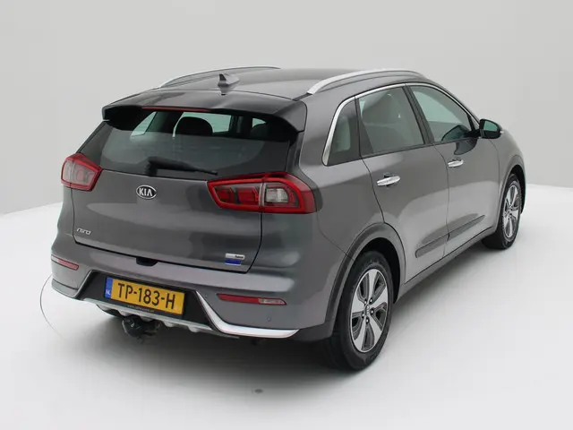 Kia Niro 1.6 GDi Hybrid DynamicLine 2018 Hybride Benzine 6