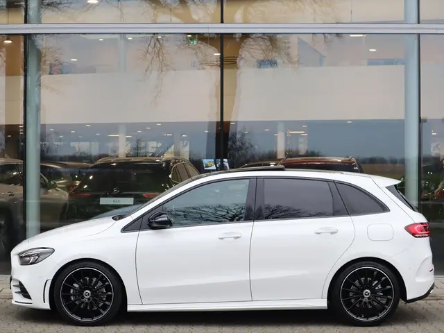 Mercedes-Benz B-Klasse 180 Premium 2019 Benzine 4