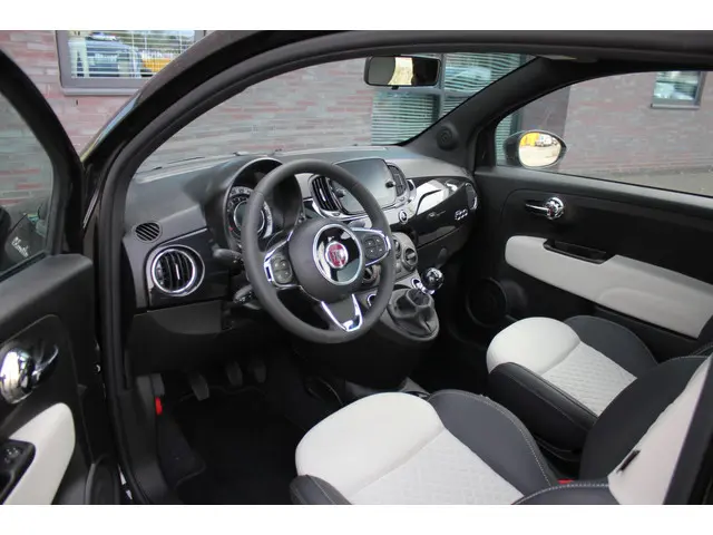 Fiat 500 1.0 Hybrid Dolcevita 2022 Hybride Benzine 9