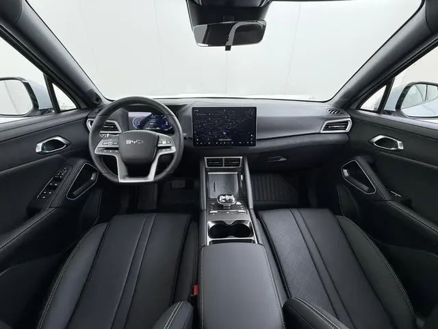 BYD ATTO 2 Boost 45 kWh 2024 Elektrisch 23