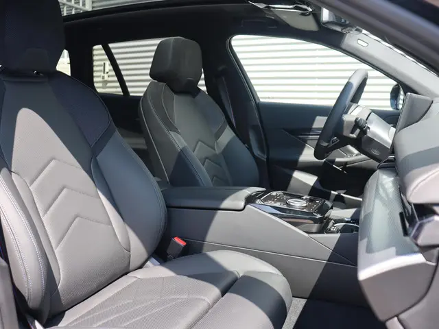 BMW i5 Touring eDrive40 2025 Elektrisch 8