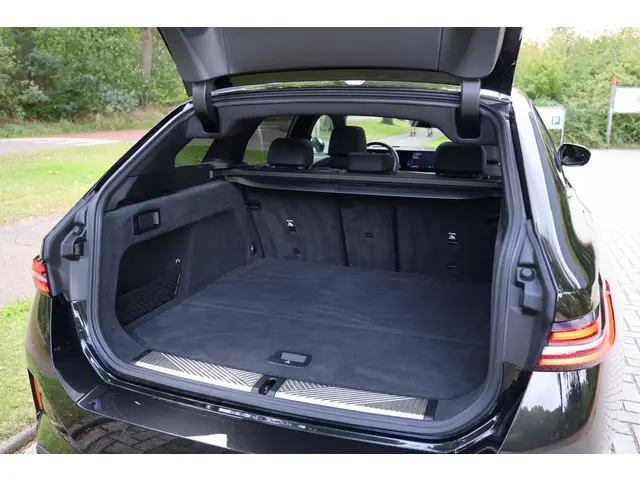 BMW 5 Serie Touring 540d xDrive 2024 Diesel 60