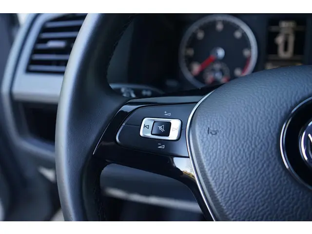 Volkswagen Transporter 2.0 TDI 2018 Diesel 19